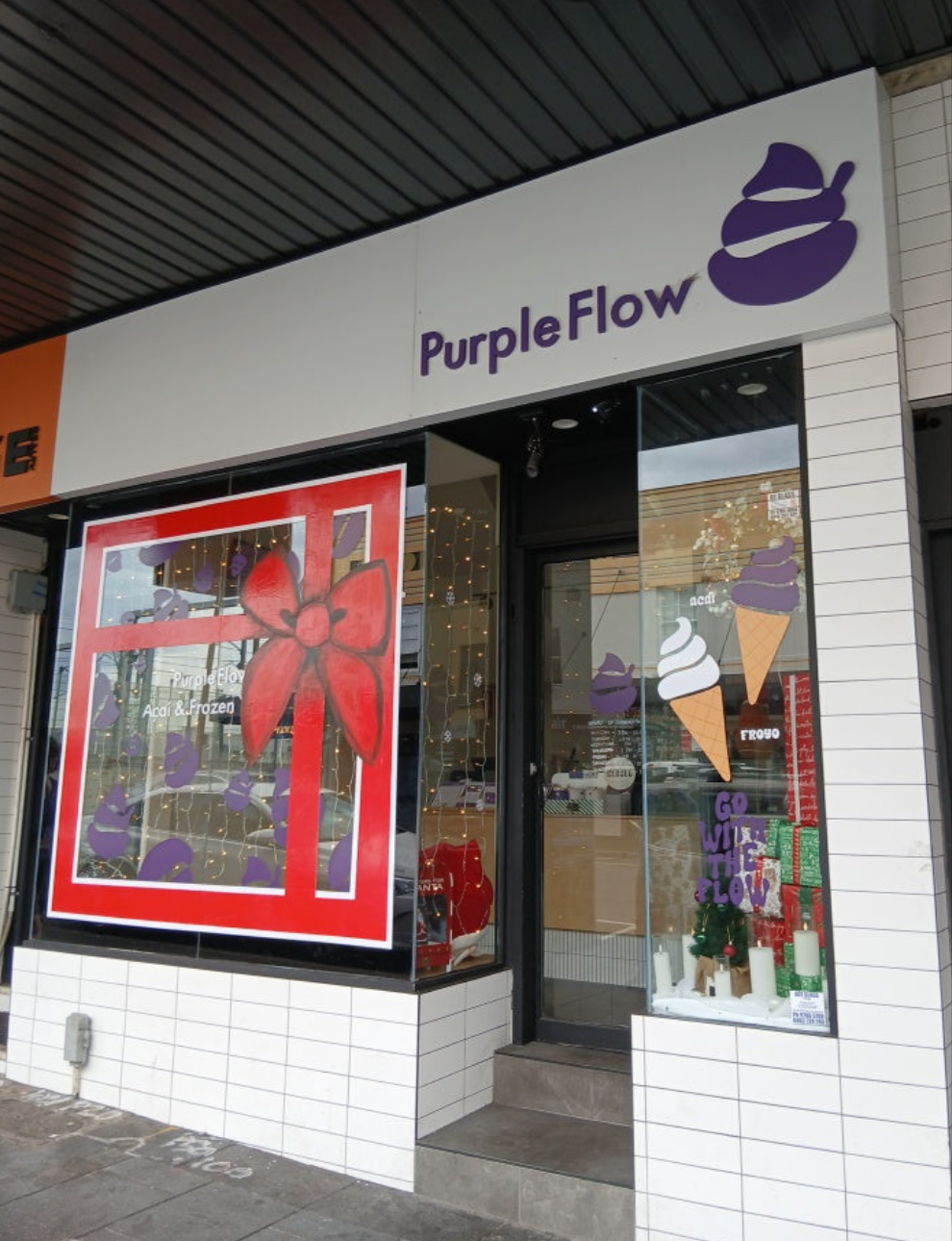 4yoo Custom Balloon Arch & Store Display Decoration