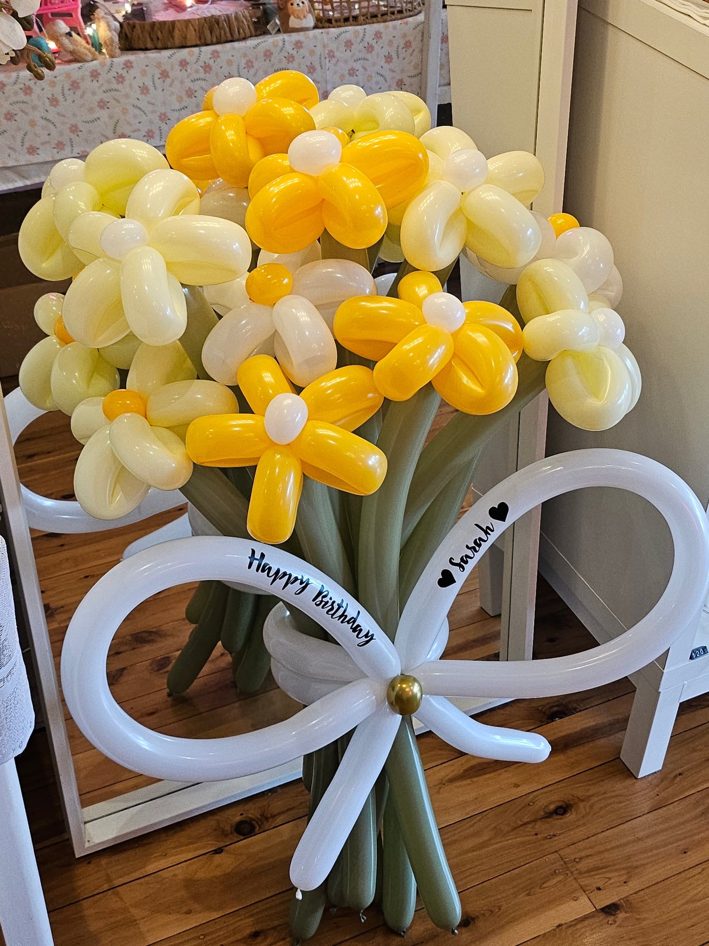 [BEST SELLERS] Celebratory Gift Balloons - Daisy Bouquet Balloons
